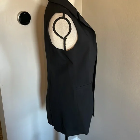 The Savile Row Co. London vest - Picture 4 of 7